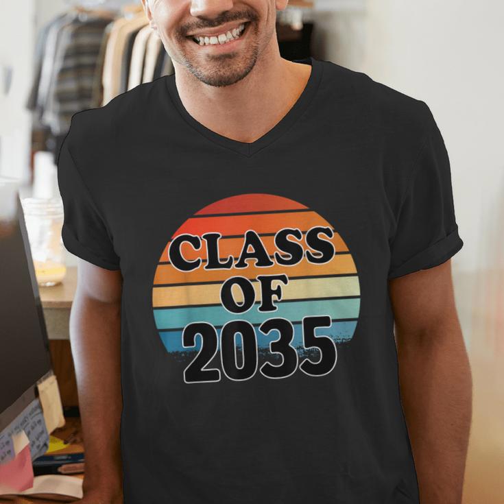 Class Of 2035 Senior Graduate Retro Graduation Men's V-Neck T-Shirt