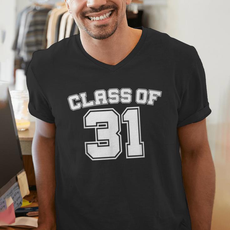 Class Of 31 2031 School Tee Shirt Graduation Class Party Men's V-Neck T-Shirt