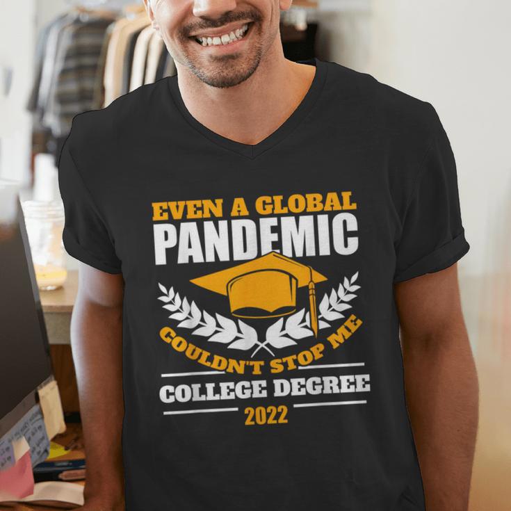 College Degree 2022 Graduation Graduate Men's V-Neck T-Shirt