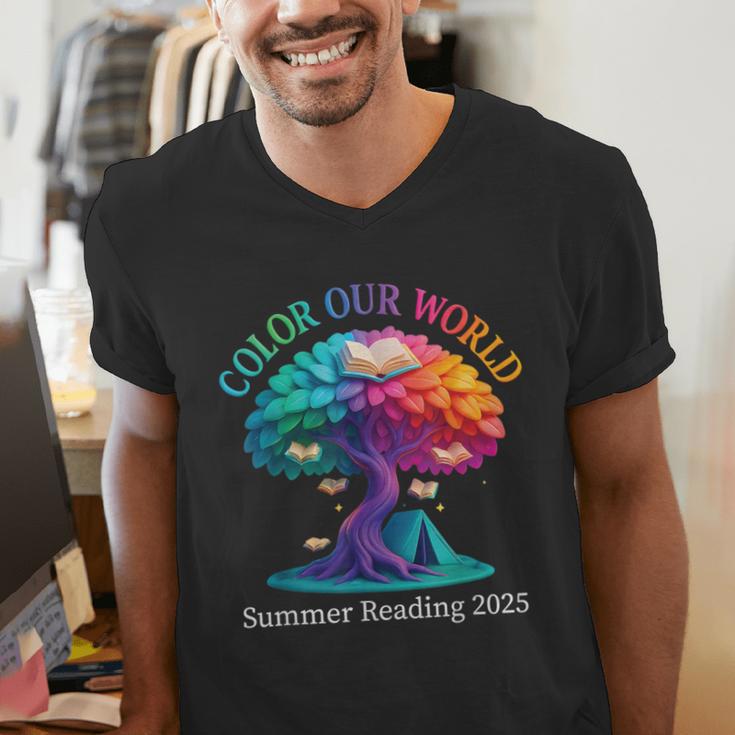 Color Our World Summer Reading 2025 Tree Book Lover Camping Men's V-Neck T-Shirt