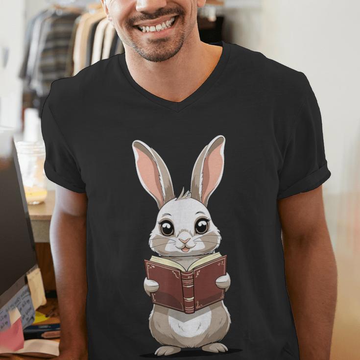 Cute Bookworm Bunny Reading For Kids And Teachers Men's V-Neck T-Shirt Cute Bookworm Bunny Reading For Kids And Teachers Men's V-Neck T-Shirt