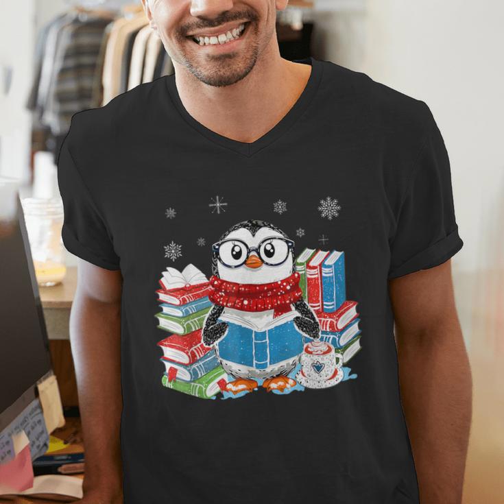 Cute Christmas A Penguin Reading Book Snowflake Hot Teacher Men's V-Neck T-Shirt Cute Christmas A Penguin Reading Book Snowflake Hot Teacher Men's V-Neck T-Shirt