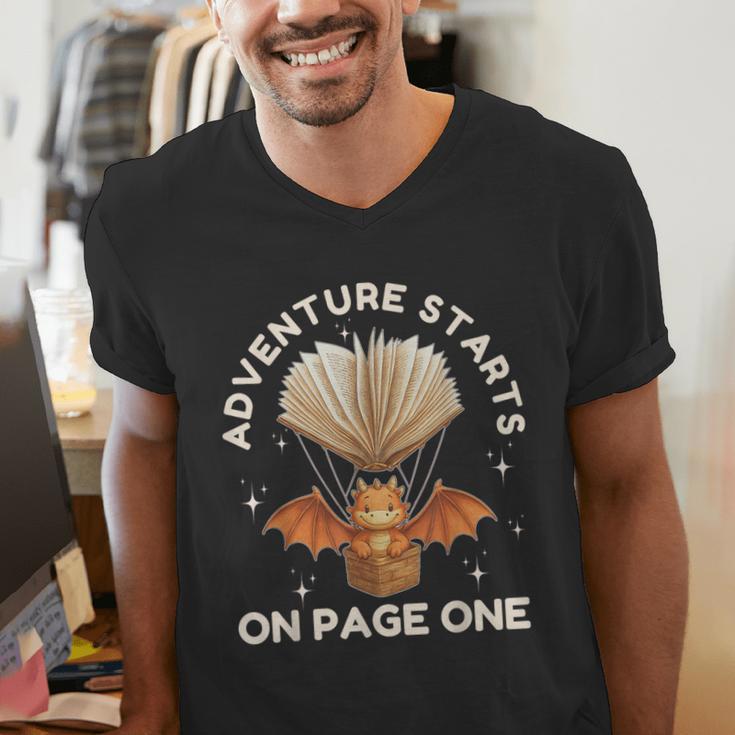 Cute Dragon Book Hot Air Balloon Adventure Fantasy Reading Men's V-Neck T-Shirt Cute Dragon Book Hot Air Balloon Adventure Fantasy Reading Men's V-Neck T-Shirt