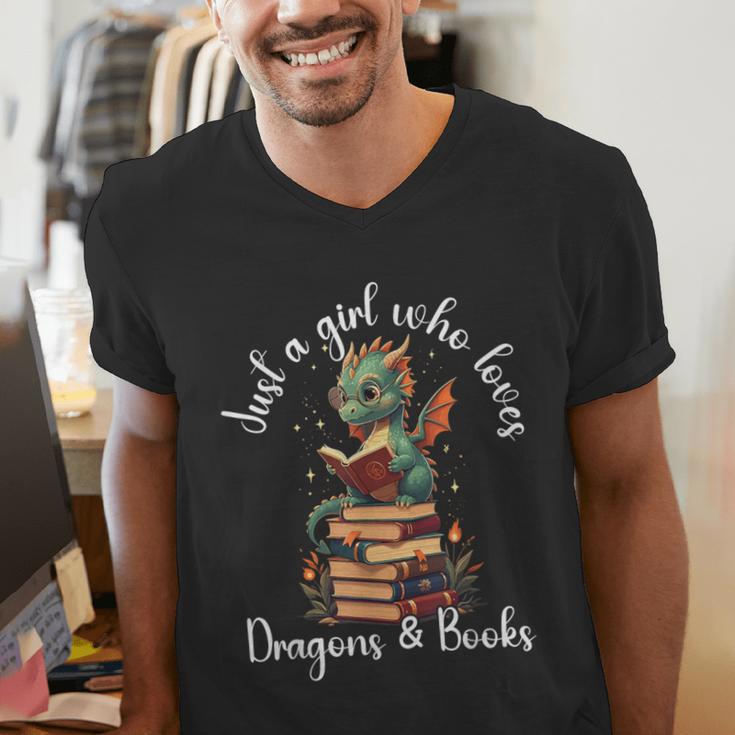 Cute Dragon Reading Book Bookworm Dragon And Books For Women Men's V-Neck T-Shirt