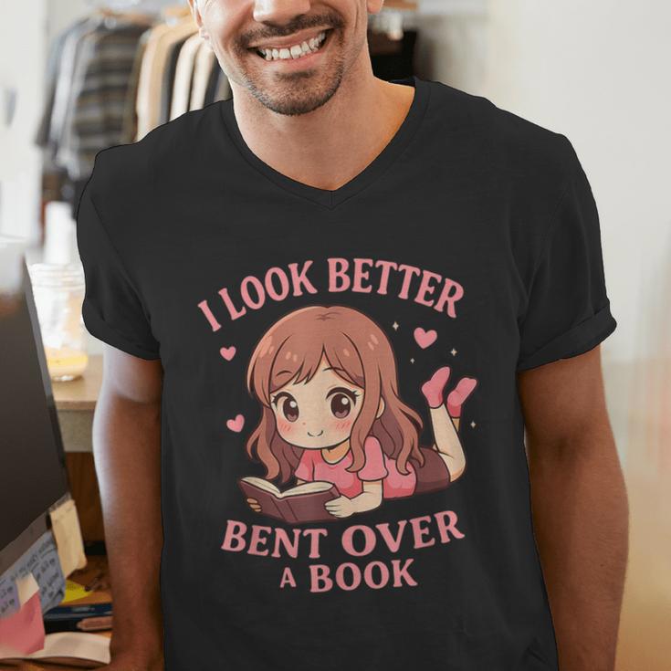 Cute Reading Outfit Book Lover Tee For Women Who Read Men's V-Neck T-Shirt