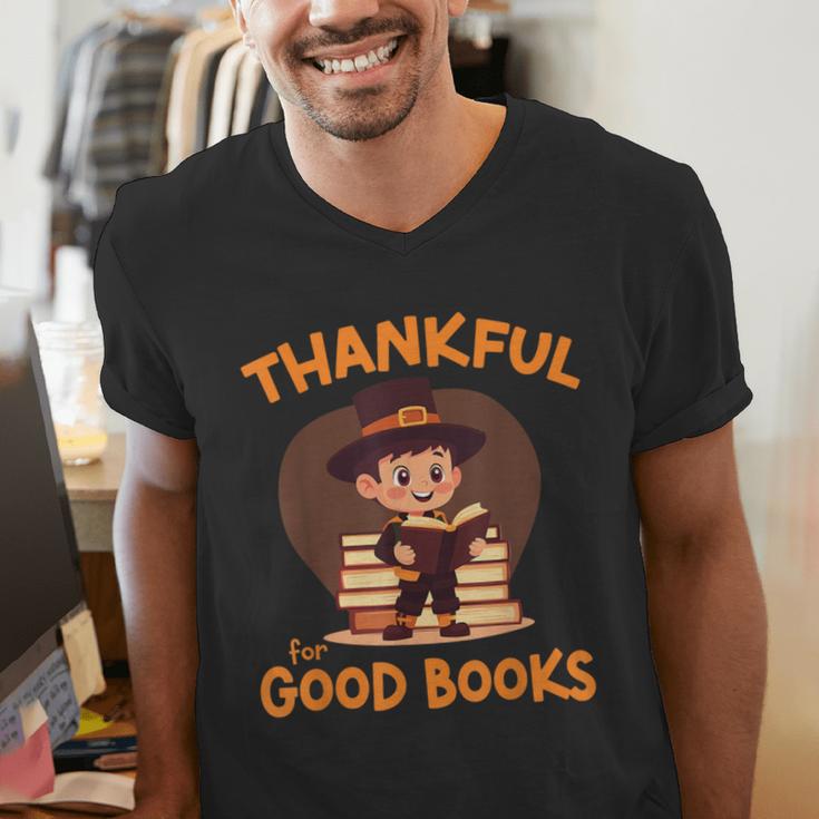 Cute Thanksgiving Teacher Librarian Thankful Reading Books Men's V-Neck T-Shirt Cute Thanksgiving Teacher Librarian Thankful Reading Books Men's V-Neck T-Shirt