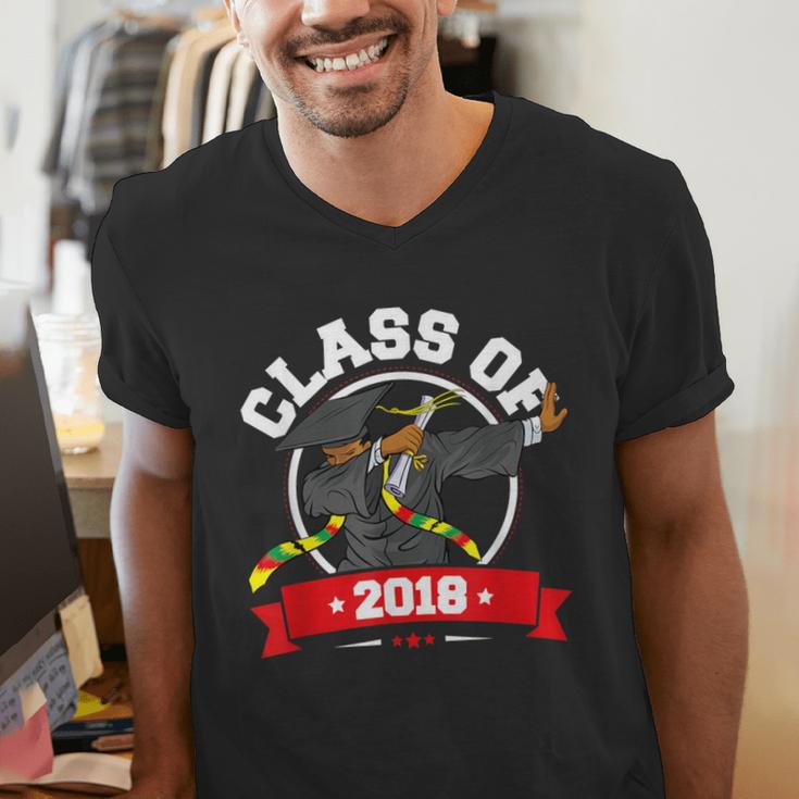 Dabbing Graduation Class Of 2018 TShirt History Month Men's V-Neck T-Shirt