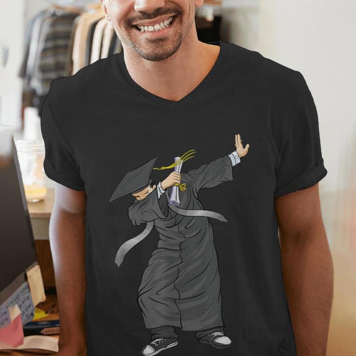 Dabbing Graduation Class Of 2024 Men Graduation Men's V-Neck T-Shirt