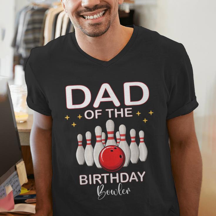 Dad Of The Birthday Bowler Kid Boy Girl Bowling Party Family Men's V-Neck T-Shirt