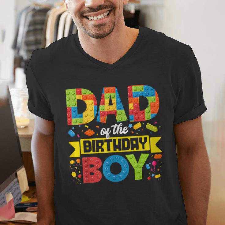 Dad Of The Birthday Boy Master Builder Kids Building Blocks Men's V-Neck T-Shirt
