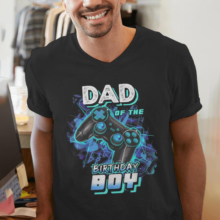 Dad Of The Birthday Boy Matching Video Game Birthday Party Men's V-Neck T-Shirt