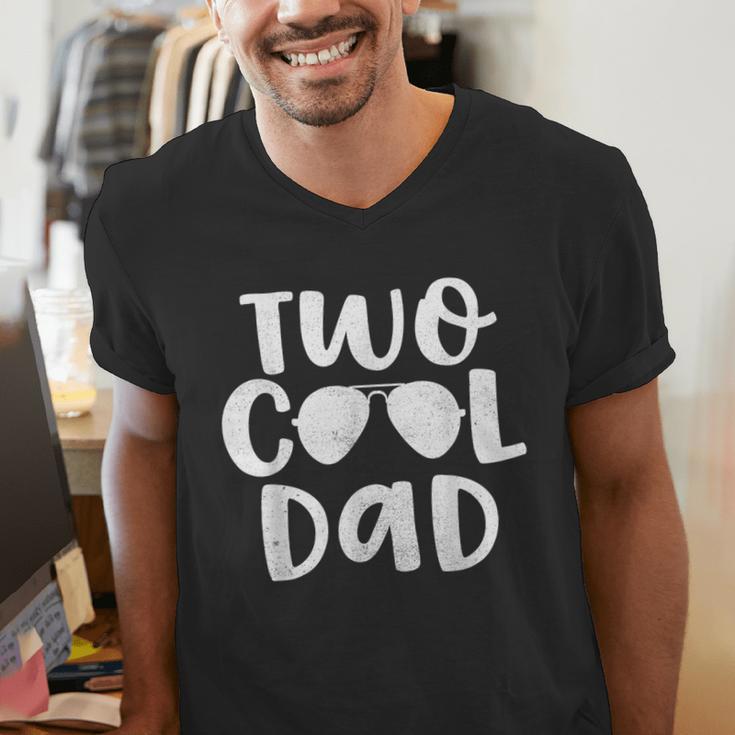 Dad Of The Birthday Boy Two Cool 2nd Bday Father Papa Daddy Men's V-Neck T-Shirt