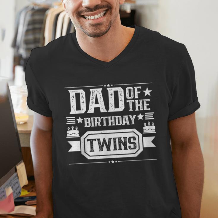 Dad Of The Birthday Twins Cute Twin Celebrate Father Daddy Men's V-Neck T-Shirt