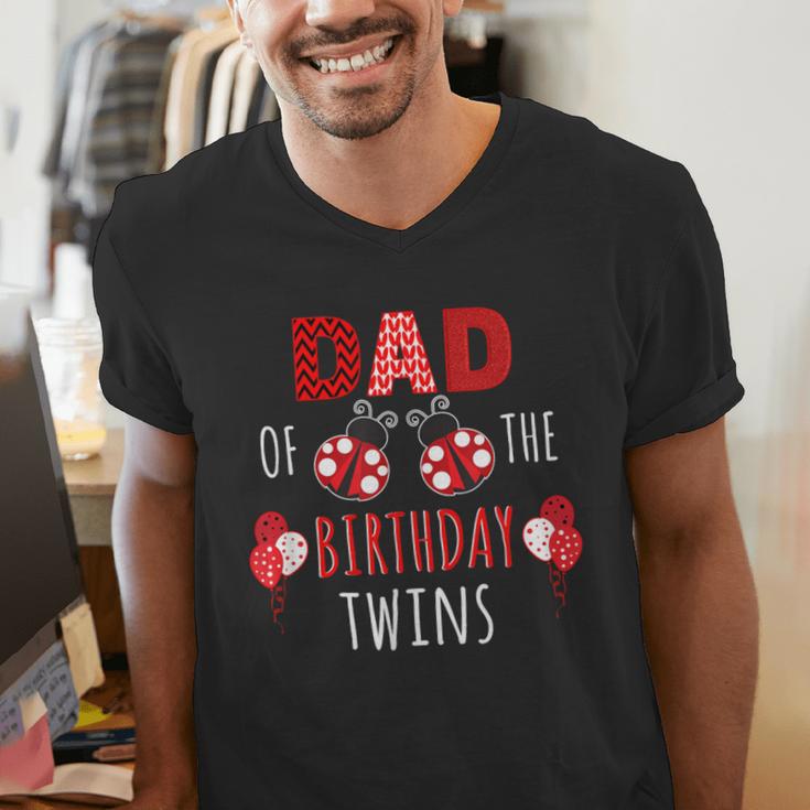 Dad Of The Birthday Twins Ladybug Birthday Family Matching Men's V-Neck T-Shirt