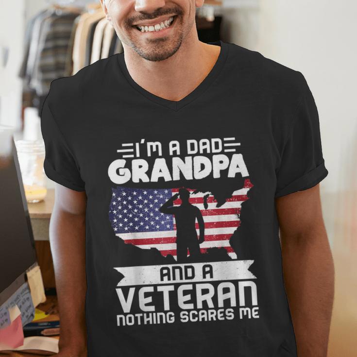 Dad Grandpa Veteran Nothing Scares Patriotic Veterans Day Men's V-Neck T-Shirt