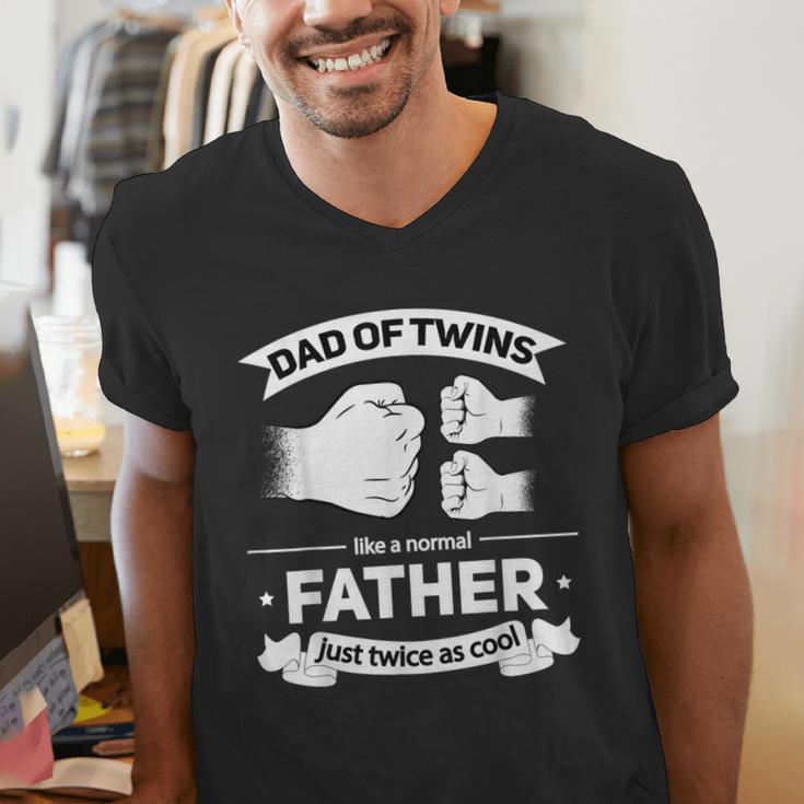 Dad Of Twins 2024 Father Twice As Cool Father's Day Twin Dad Men's V-Neck T-Shirt