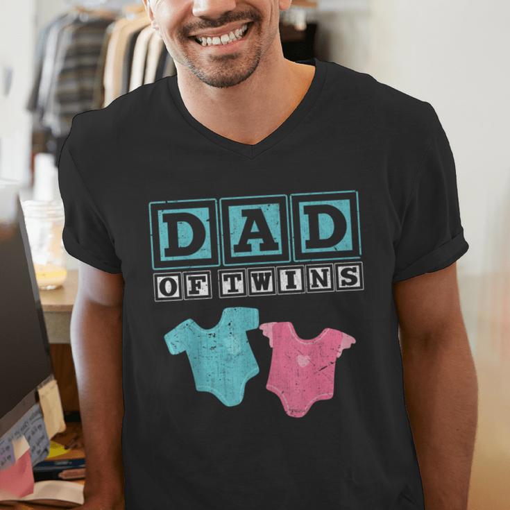 Dad Of Twins Family Daddy Fathers Day Future Parents Men's V-Neck T-Shirt