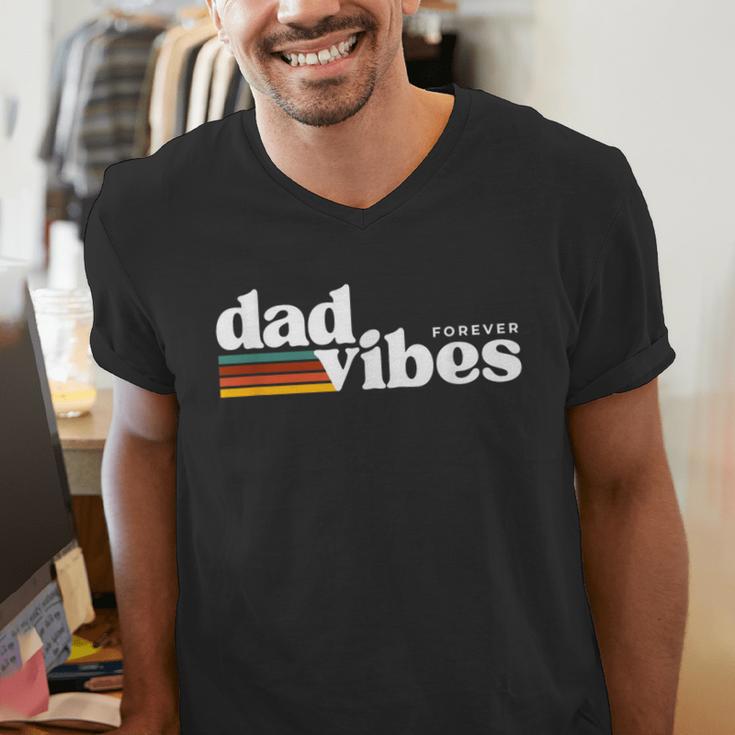 Dad-Vibes Forever Father Retro Vintage Men's V-Neck T-Shirt