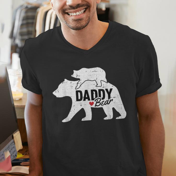 Daddy Bear Fathers Day Cute Baby Cub Papa Dad-a Pops Small Men's V-Neck T-Shirt