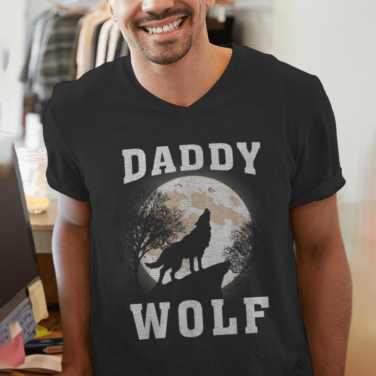 Daddy Wolf Wolves Dad Moon Fathers Day Men's V-Neck T-Shirt