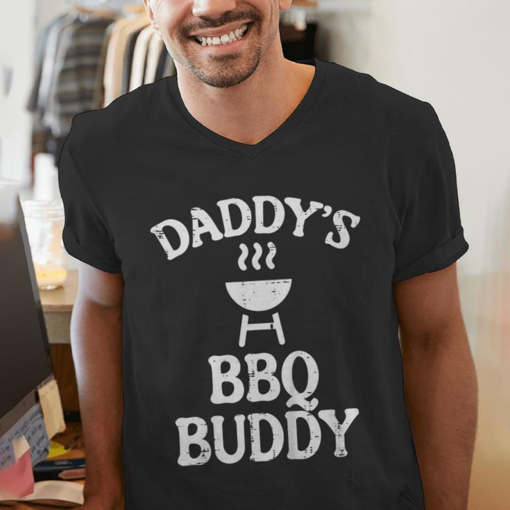 Daddys BBQ Buddy Cute Barbecue Family Match Boys Girls Kids Men's V-Neck T-Shirt