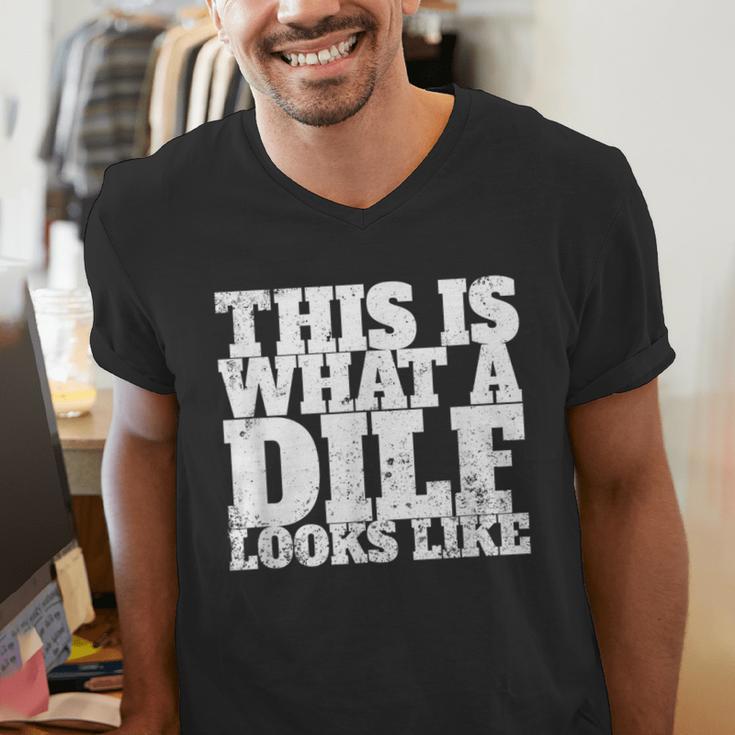 This Is What A DILF Looks Like Hot Dad DILF Men's V-Neck T-Shirt