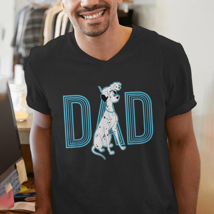 Disney 101 Dalmatians Pongo And Penny Dad Men's V-Neck T-Shirt