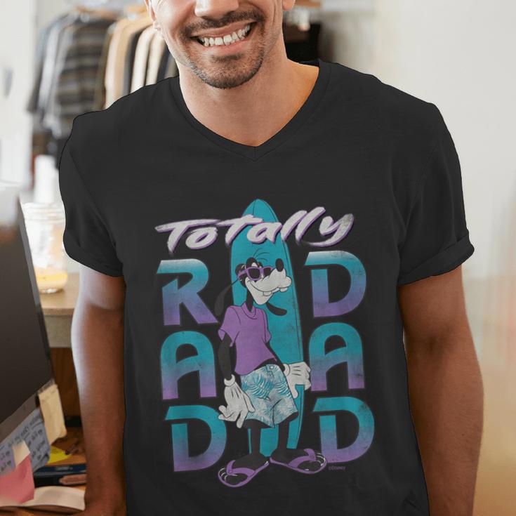 Disney Goofy Totally Rad Dad Father’s Day Surfing Distressed Men's V-Neck T-Shirt