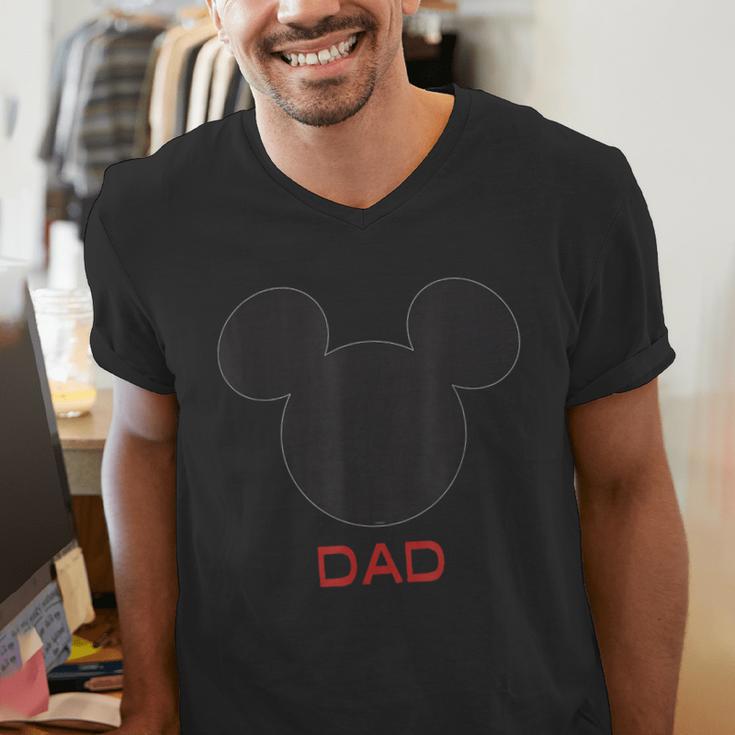 Disney Mickey Mouse Dad Family Small Men's V-Neck T-Shirt