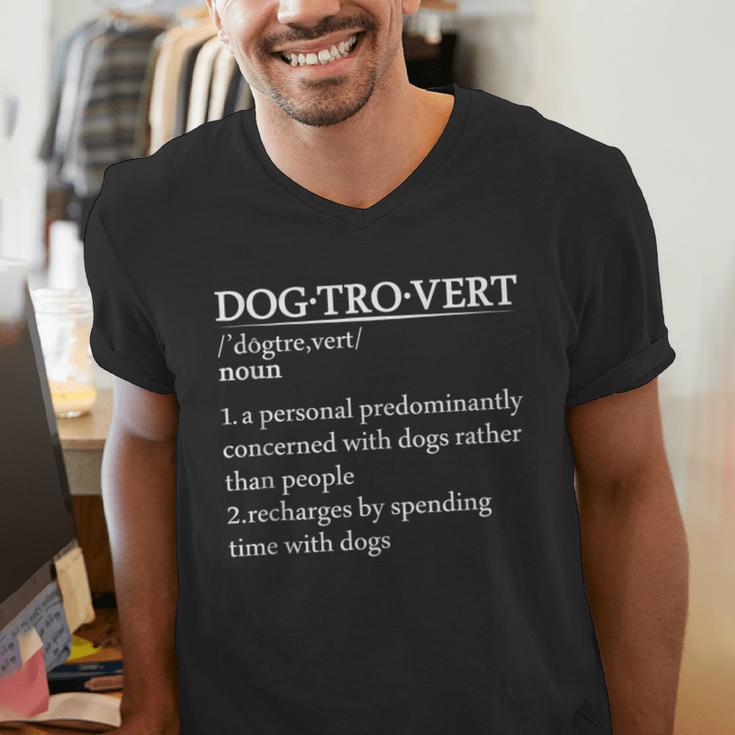 Dogtrovert Definition For Introverts Dog Parents Men's V-Neck T-Shirt