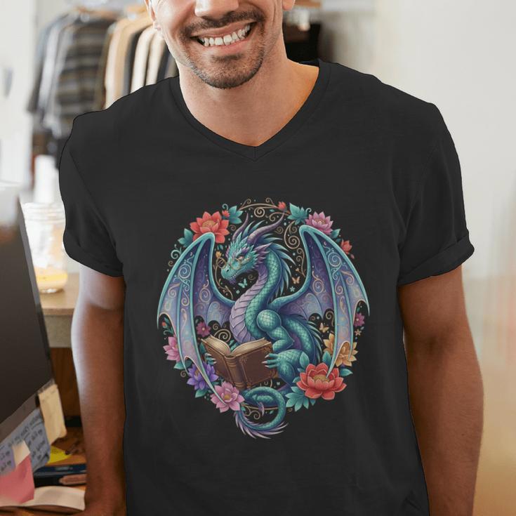 Dragon Reading Book Girls Kids Bookworm Book Lover Men's V-Neck T-Shirt