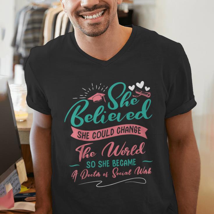 DSW Graduation So She Became A Doctor Of Social Work Men's V-Neck T-Shirt