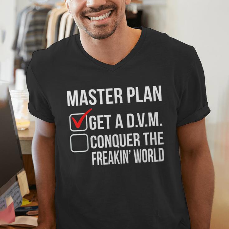 DVM Veterinarian Graduation Doctor Veterinary Medicine Men's V-Neck T-Shirt