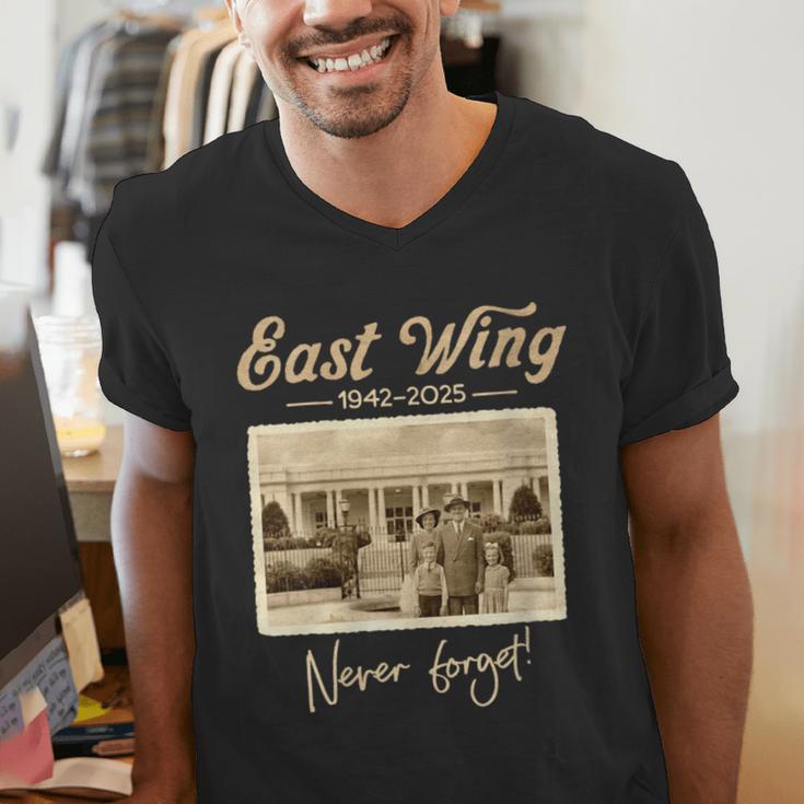 East Wing Never Forget American Vintage Nostalgia Men's V-Neck T-Shirt East Wing Never Forget American Vintage Nostalgia Men's V-Neck T-Shirt