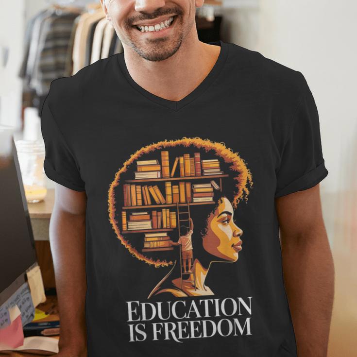 Education Is Freedom Afro Woman Book Illustration Men's V-Neck T-Shirt Education Is Freedom Afro Woman Book Illustration Men's V-Neck T-Shirt