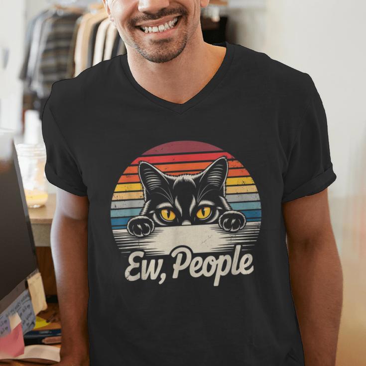Ew People Retro Cat Vintage Anti Social Introvert Men's V-Neck T-Shirt