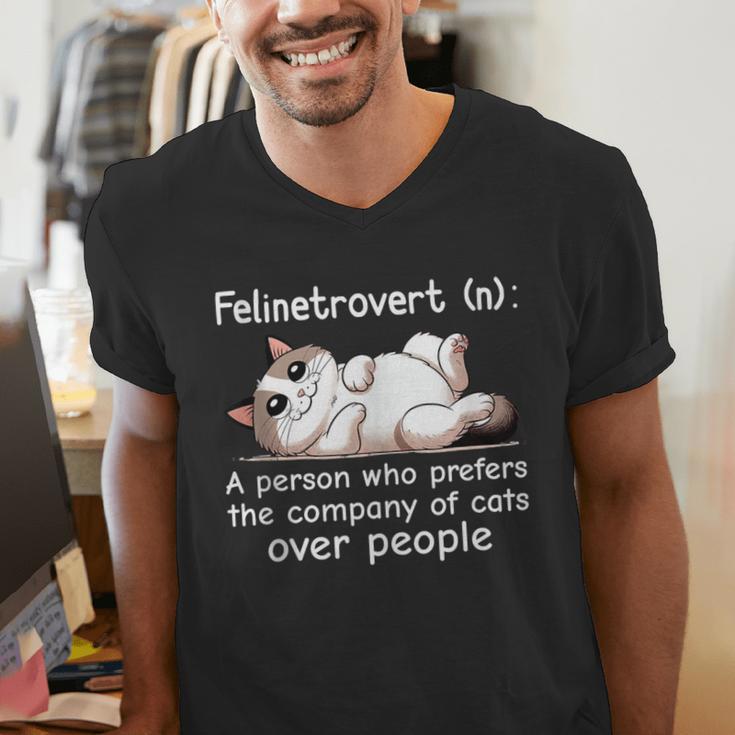 Felinetrovert Definition Cat Lover Introvert Humor Cats Men's V-Neck T-Shirt