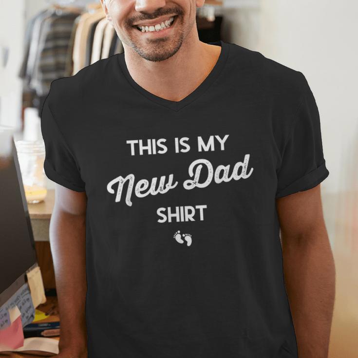 First Time Father Expecting This Is My New Dad Shirt Men's V-Neck T-Shirt