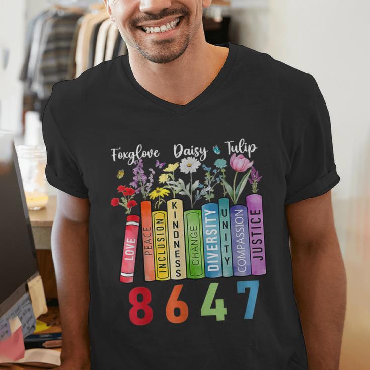 Floral Foxglove Daisy Tulip 8647 Books Lover Blooming Flower Men's V-Neck T-Shirt Floral Foxglove Daisy Tulip 8647 Books Lover Blooming Flower Men's V-Neck T-Shirt