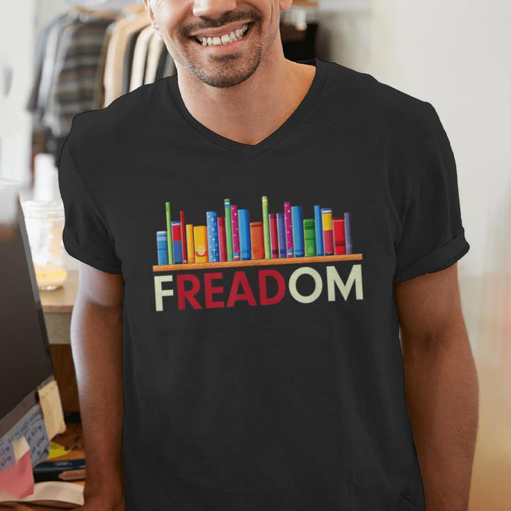 Freadom Anti-Banned Books – Read Banned Books Library Men's V-Neck T-Shirt