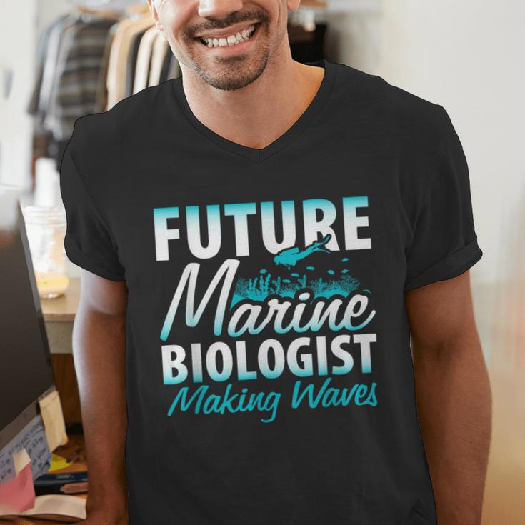 FUTURE MARINE BIOLOGIST MAKING WAVES Graduation T-Shirt Men's V-Neck T-Shirt