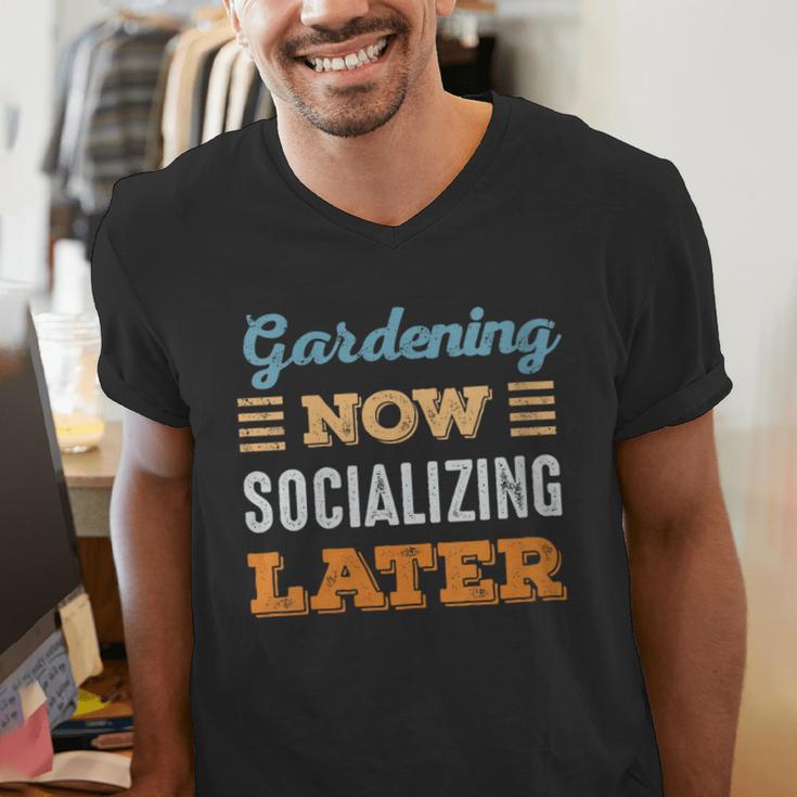Gardening Now Minimal Socializing Introvert Vintage Men's V-Neck T-Shirt