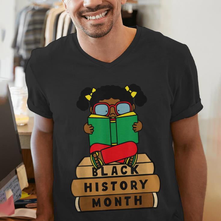 Girl Kid Reading Book Black History Month Bookworm Men's V-Neck T-Shirt Girl Kid Reading Book Black History Month Bookworm Men's V-Neck T-Shirt
