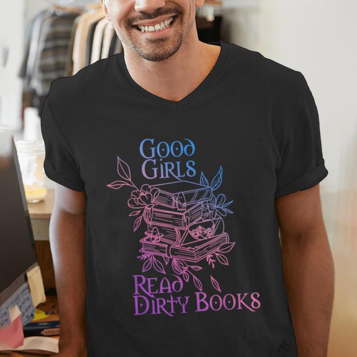 Good Girls Read Dirty Books Apparel Men's V-Neck T-Shirt Good Girls Read Dirty Books Apparel Men's V-Neck T-Shirt
