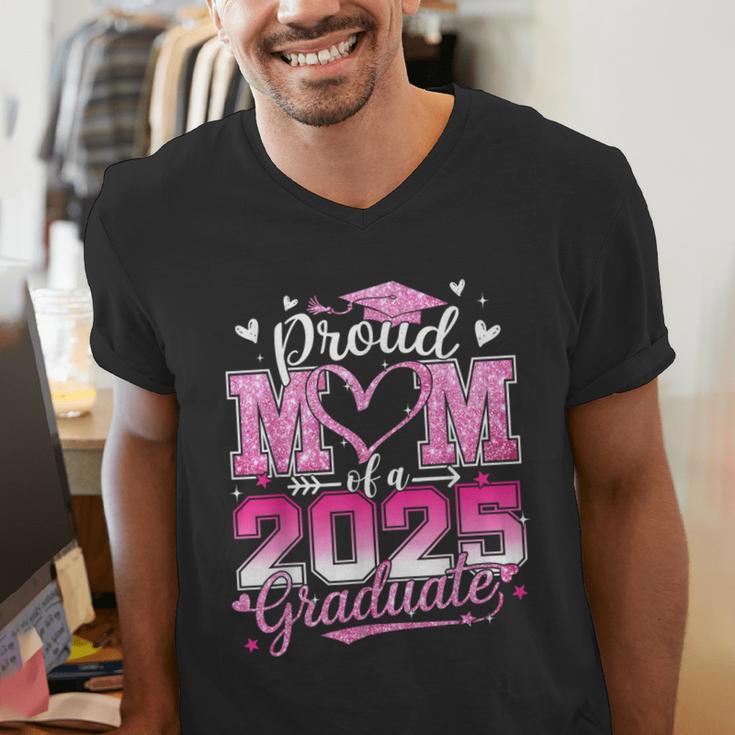 Graduation 2025 Proud Mom Of 2025 Graduate Floral Women Men's V-Neck T-Shirt