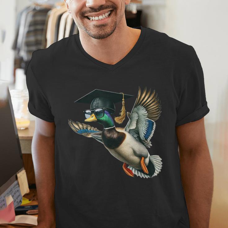 Graduation Mallard Duck Hunter Hunting Season Grad Hunting Men's V-Neck T-Shirt