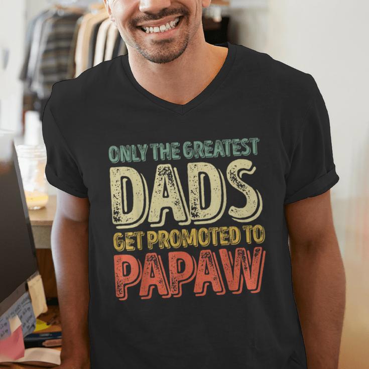 Only The Greatest Dads Get Promoted To Papaw Men's V-Neck T-Shirt