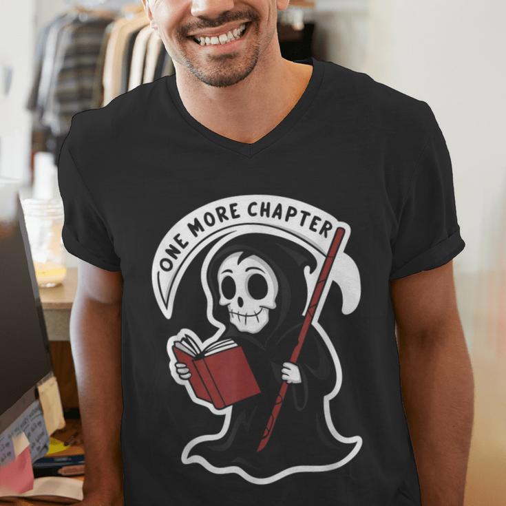 Grim Reaper Bookworm Cute Book Reading Halloween Men's V-Neck T-Shirt Grim Reaper Bookworm Cute Book Reading Halloween Men's V-Neck T-Shirt