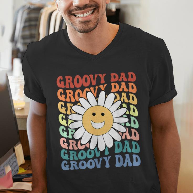 Groovy Dad Matching Outfit Fathers Day Family Retro Vintage Men's V-Neck T-Shirt