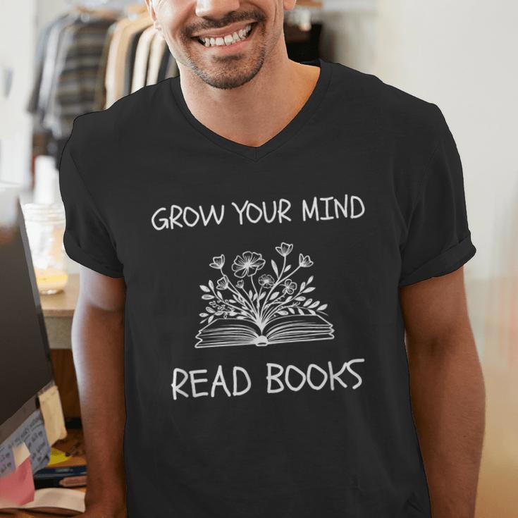 Grow Your Mind Read Books Tee Fun Book Lover Reading Outfit Men's V-Neck T-Shirt Grow Your Mind Read Books Tee Fun Book Lover Reading Outfit Men's V-Neck T-Shirt